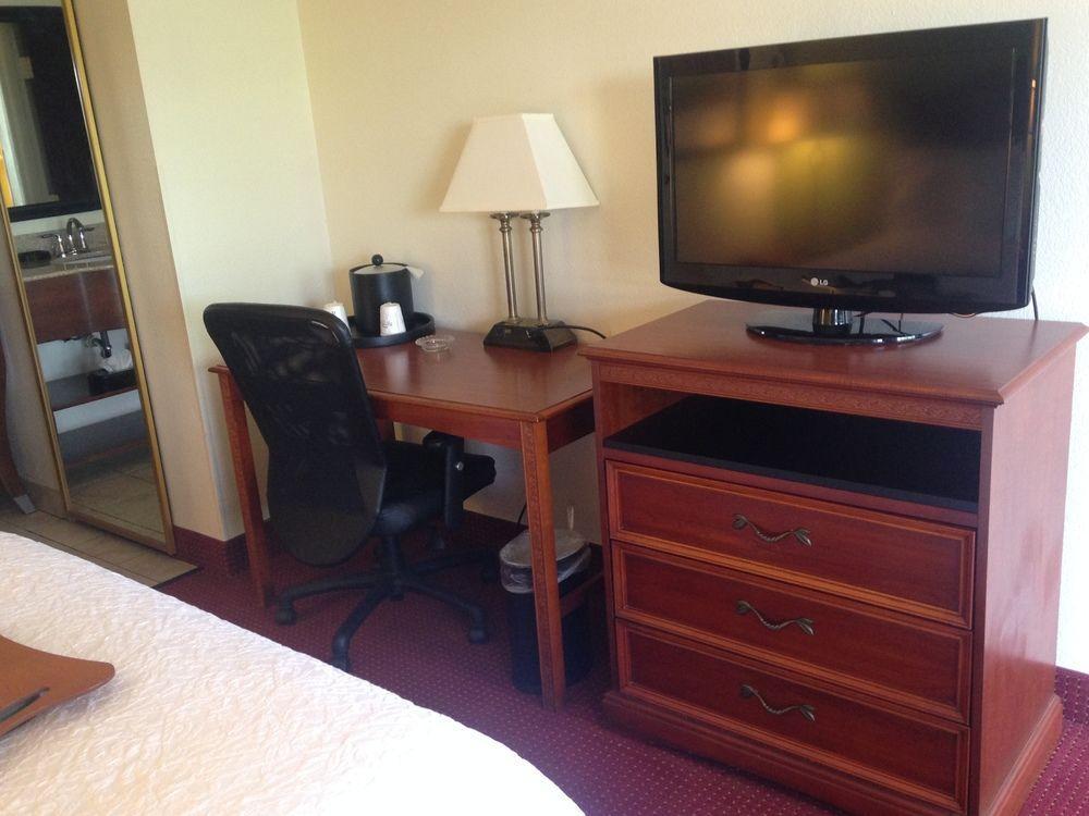 Baymont By Wyndham Orangeburg North Exterior foto