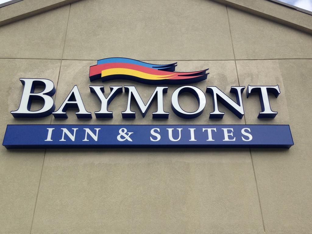 Baymont By Wyndham Orangeburg North Exterior foto