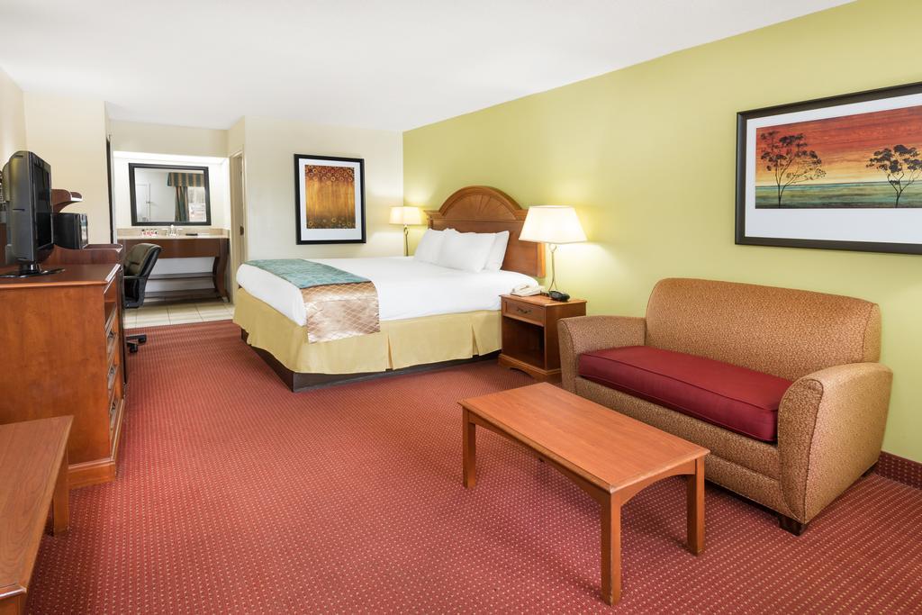 Baymont By Wyndham Orangeburg North Exterior foto