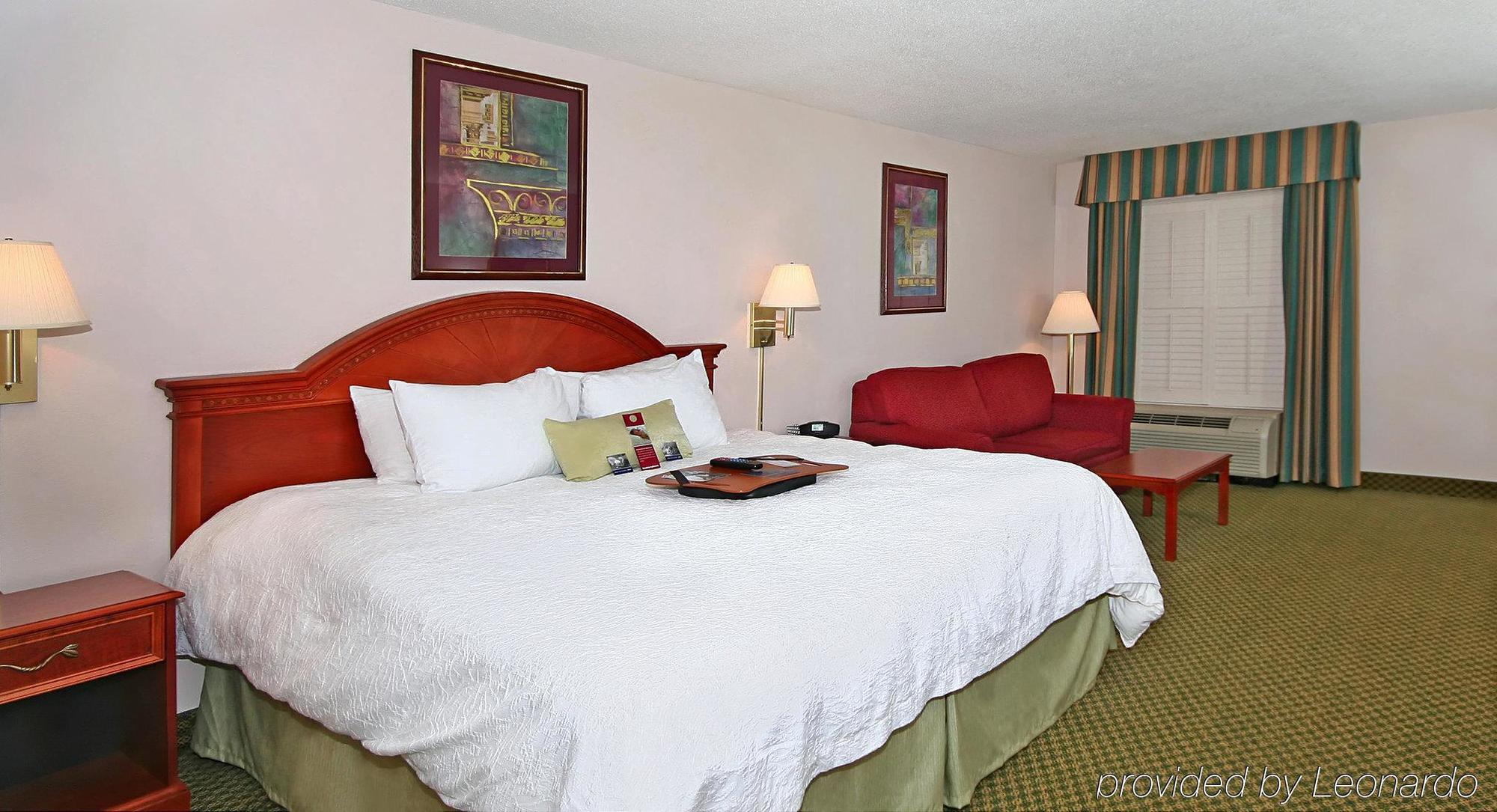 Baymont By Wyndham Orangeburg North Exterior foto