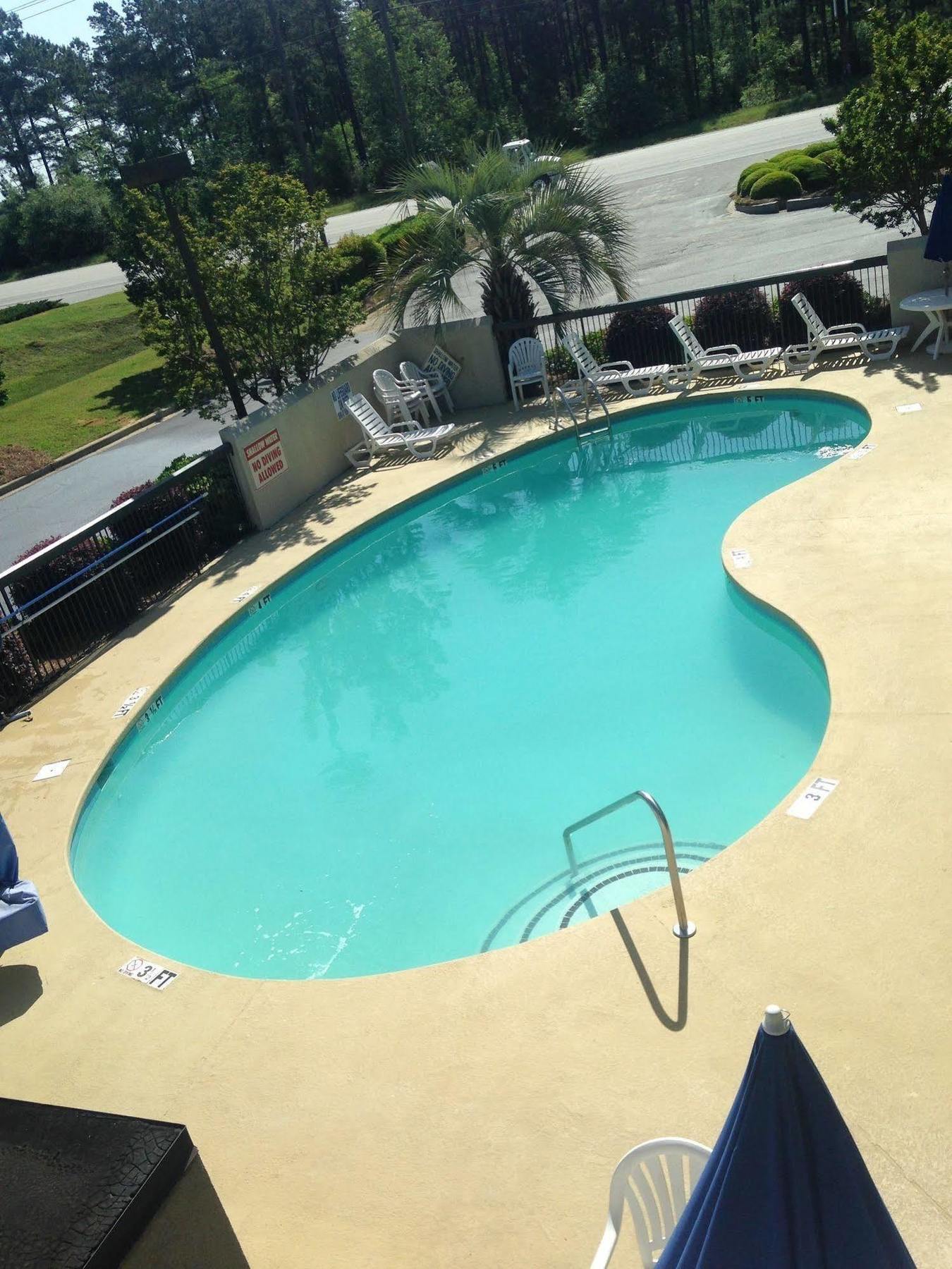 Baymont By Wyndham Orangeburg North Exterior foto